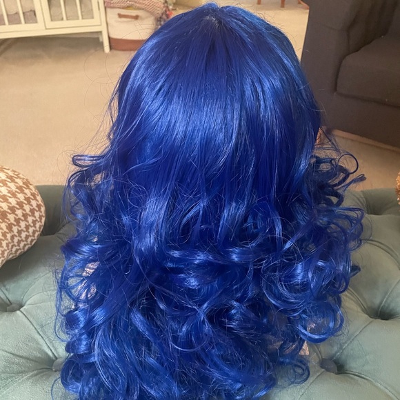 Party City Glam Blue Wig - New - Picture 9 of 10